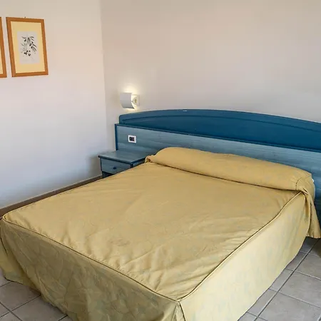 Hotel Village 4*