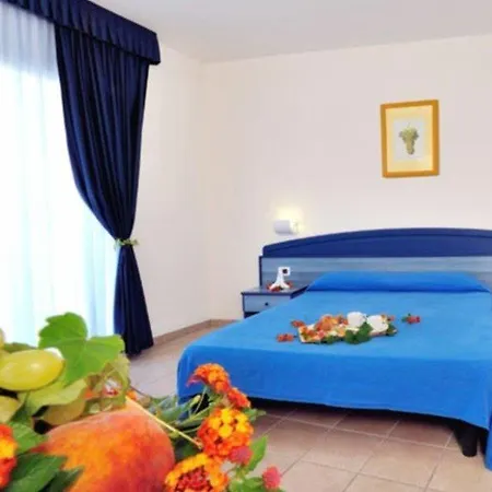 Village 4*