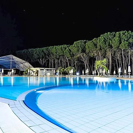 尼科泰拉海滩村庄酒店 尼科泰拉