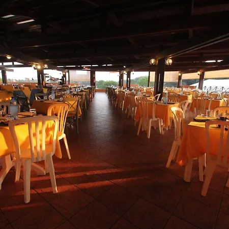 Village Szálloda 4*