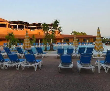 Szálloda Village 4*