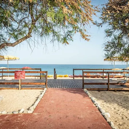 Village Szálloda Nicotera