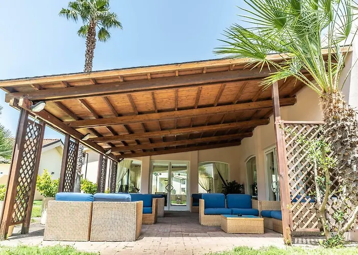 Hotel Village Nicotera